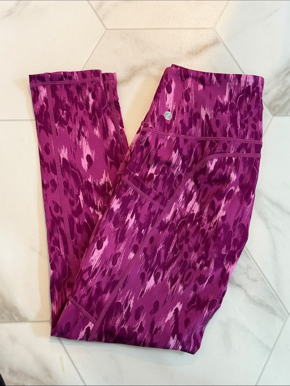 Zella Magenta & Fuchsia Abstract Print Leggings